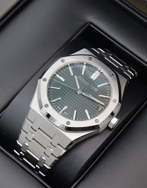 Audemars Piguet Royal Oak 15510ST.OO.1320ST.09 Image 2